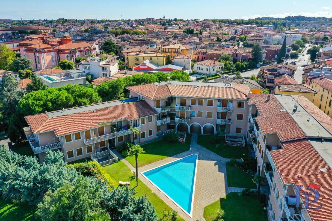 Desenzanoloft Official Partner Marriott Homes & Villas - Gardastar La Stella Del Lago Дезенцано-дель-Гарда Экстерьер фото
